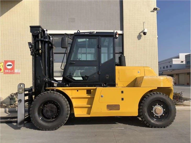11 ton forklift