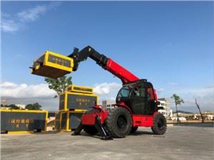 7 Ton 17 Meter Telescopic Handler