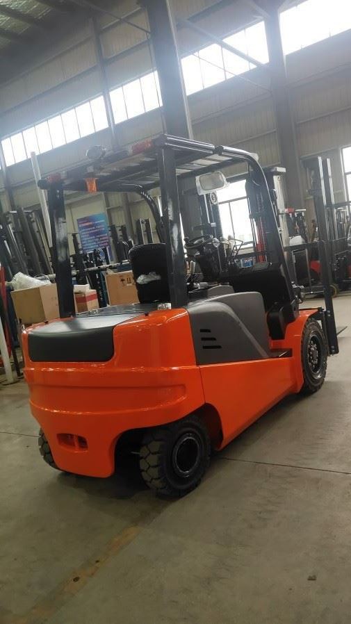 5 TON Electric Forklift Warehouse Equipment