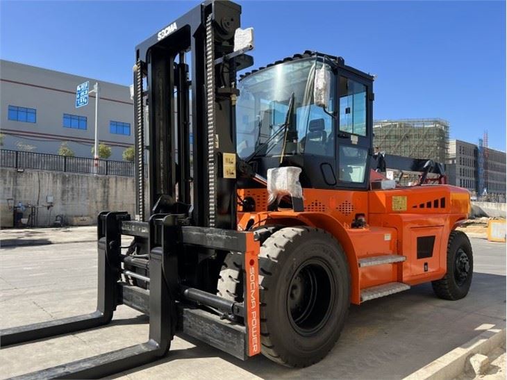SOCMA 18 Ton Heavy Duty Forklift