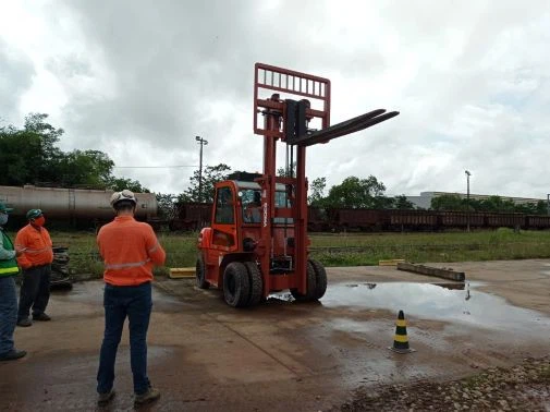 10 TON FORKLIFT ENGINE ISUZU
